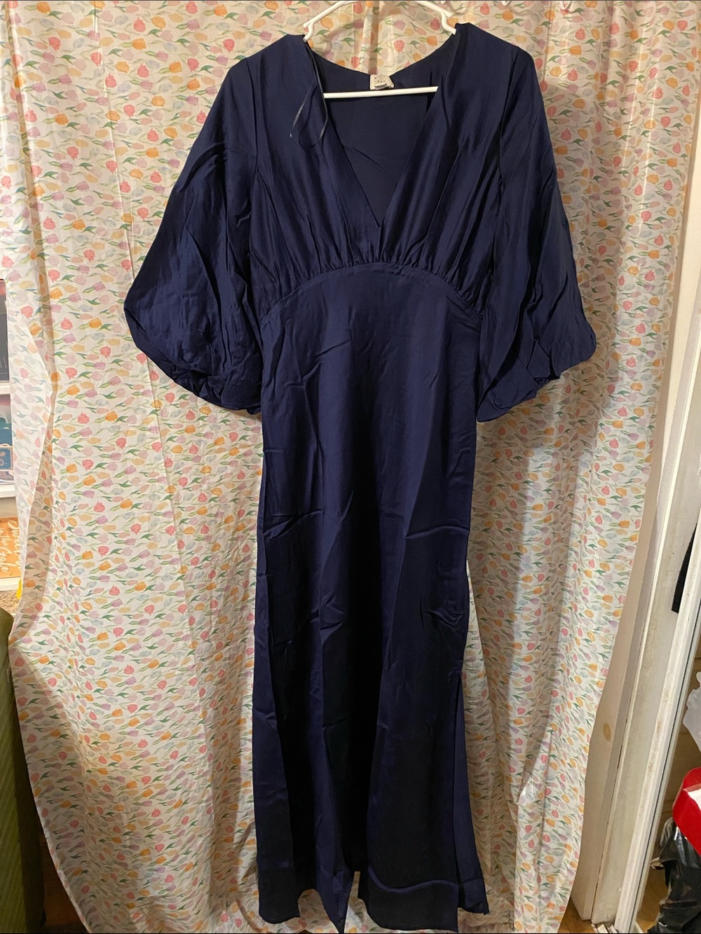 Navy V-Neck Maxi Dress with Puff Sleeves and Detachable Fashion scarf